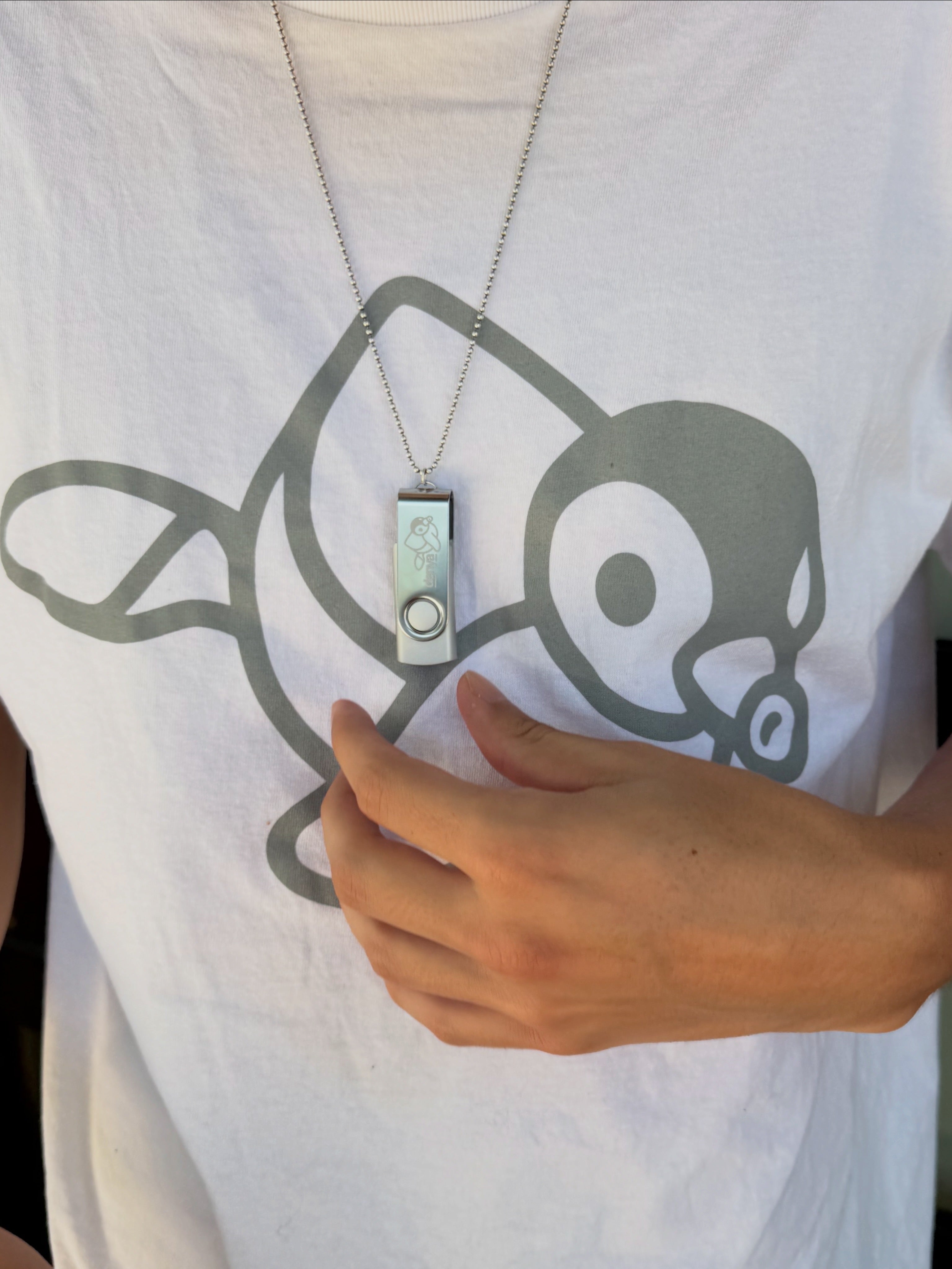 USB dogtag